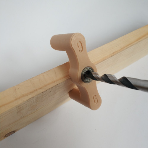 Кондуктор для свердління ДСП під шкант конфірмати самоцентруючийся 9мм Кондуктор для свердління ДСП під шкант конфірмати самоцентруючийся 9мм